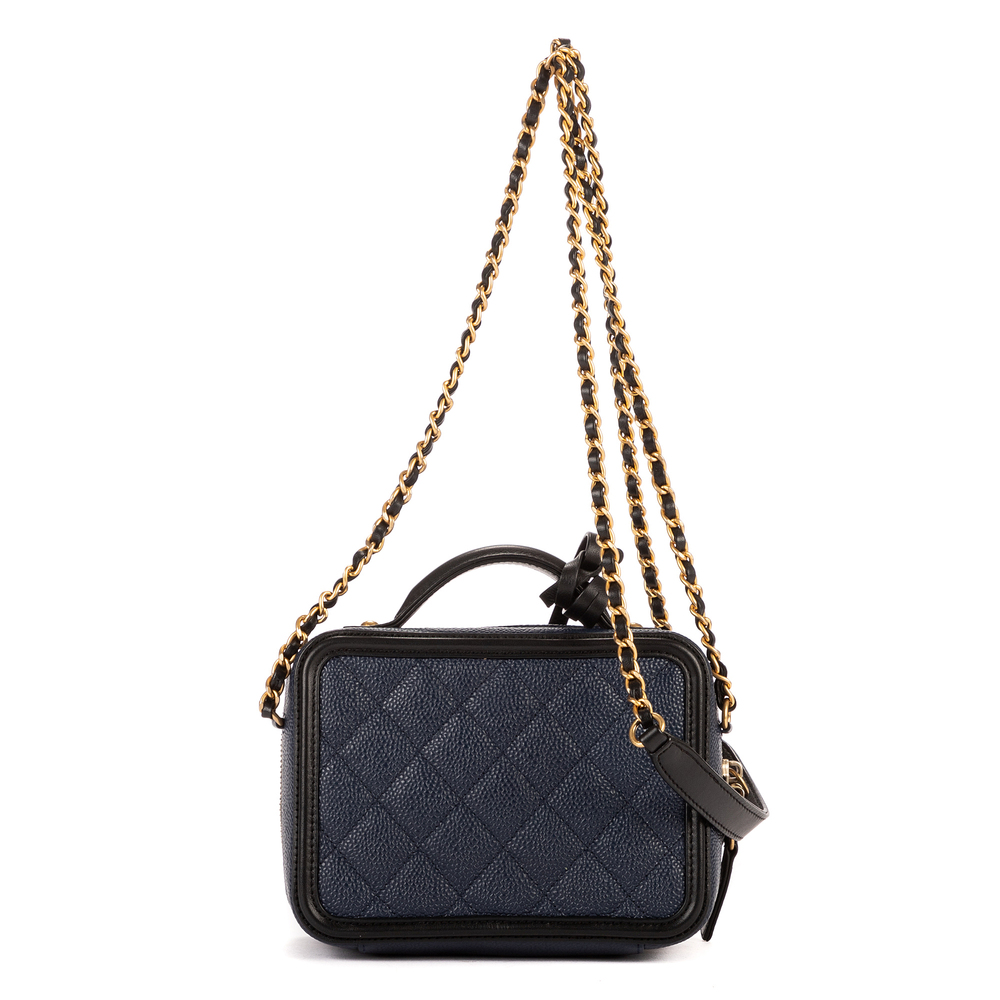 Chanel Ltd. Ed. Filigree Vanity Case - Picture 4 of 11